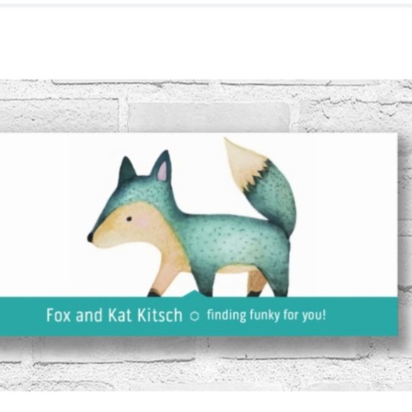 Meet your Posher, Kat - Picture 2 of 9